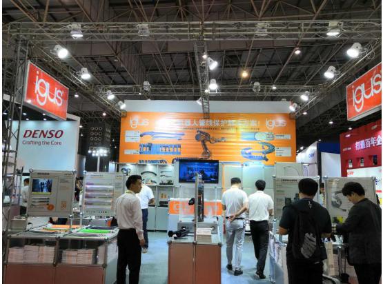 易格斯 专注工程塑料移动供电，以创新电线电缆技术赋能智能化工厂